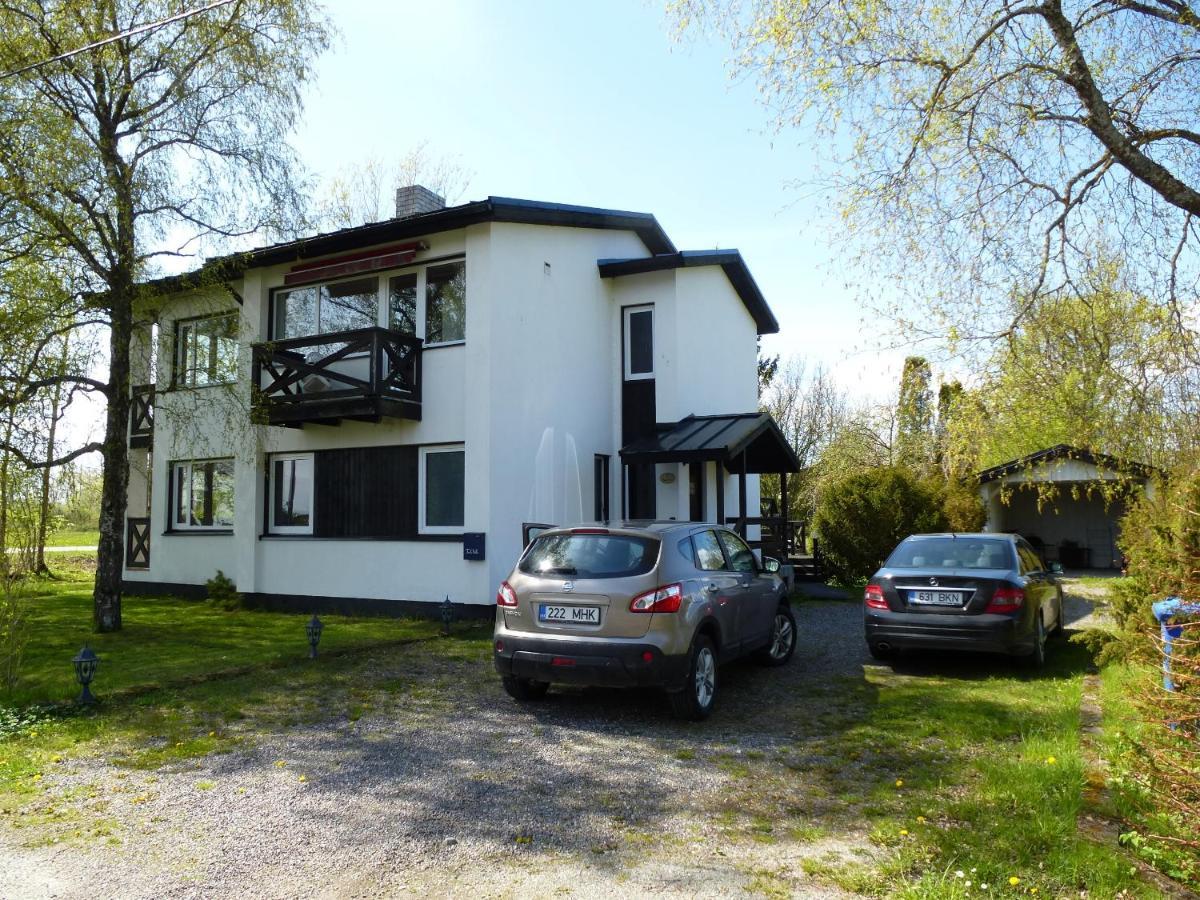 Tuule Villa Kuressaare Chambre photo
